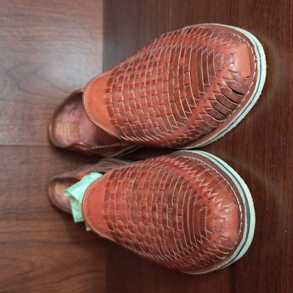 Genuine leather Mexican sandals